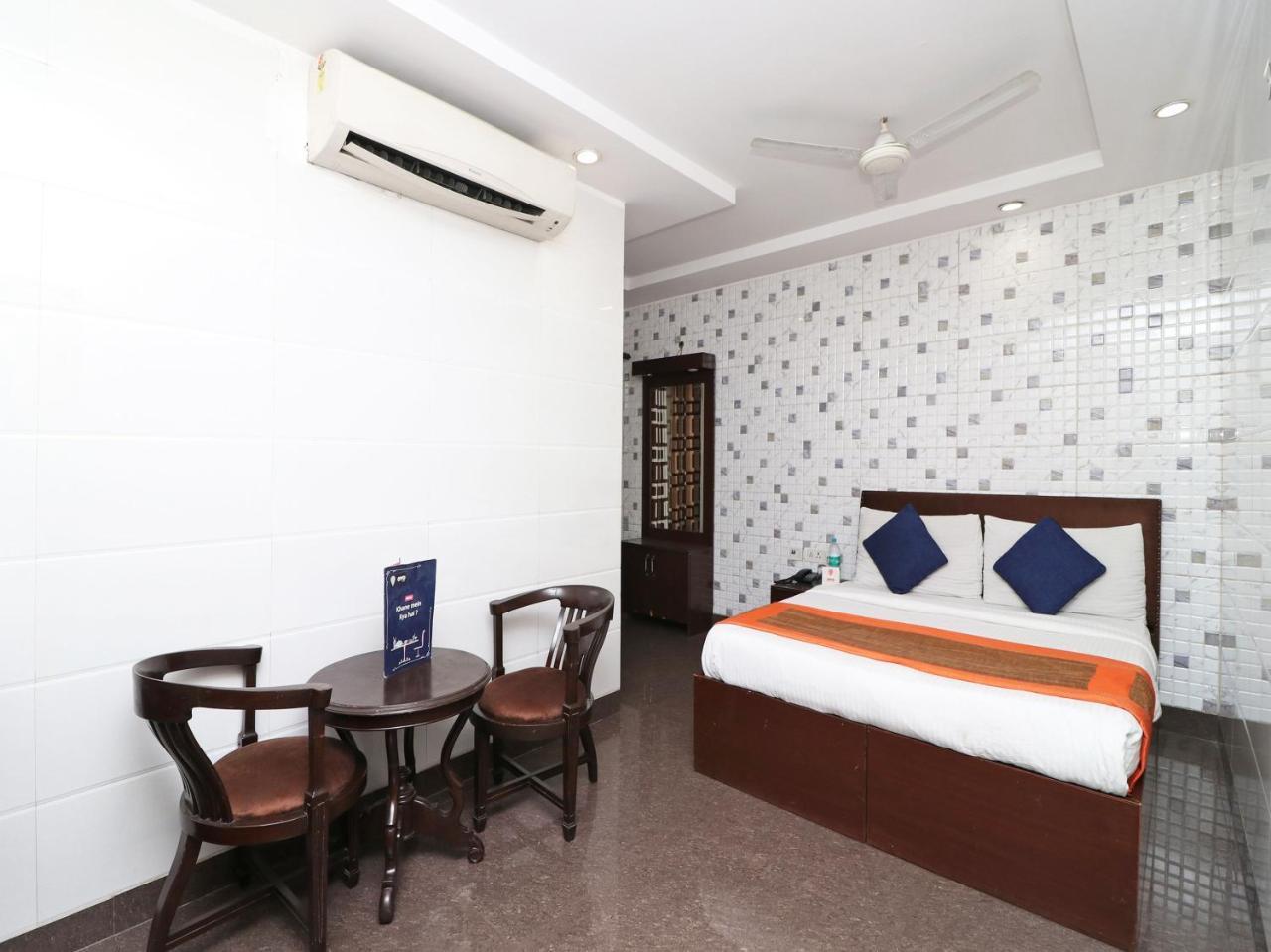 Oyo 2705 Hotel Preet Palace Nové Dillí Exteriér fotografie