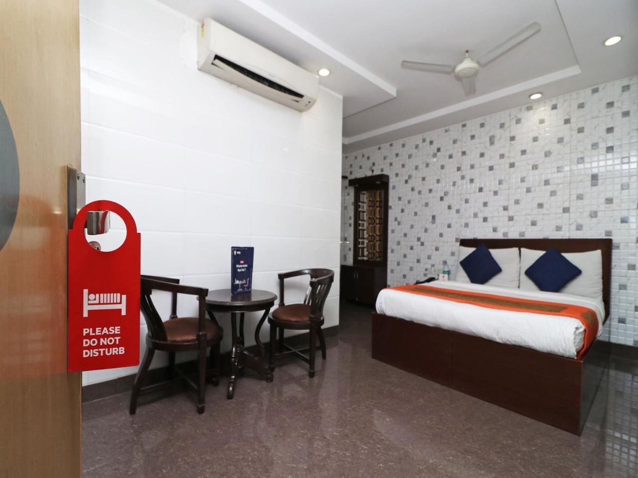 Oyo 2705 Hotel Preet Palace Nové Dillí Exteriér fotografie